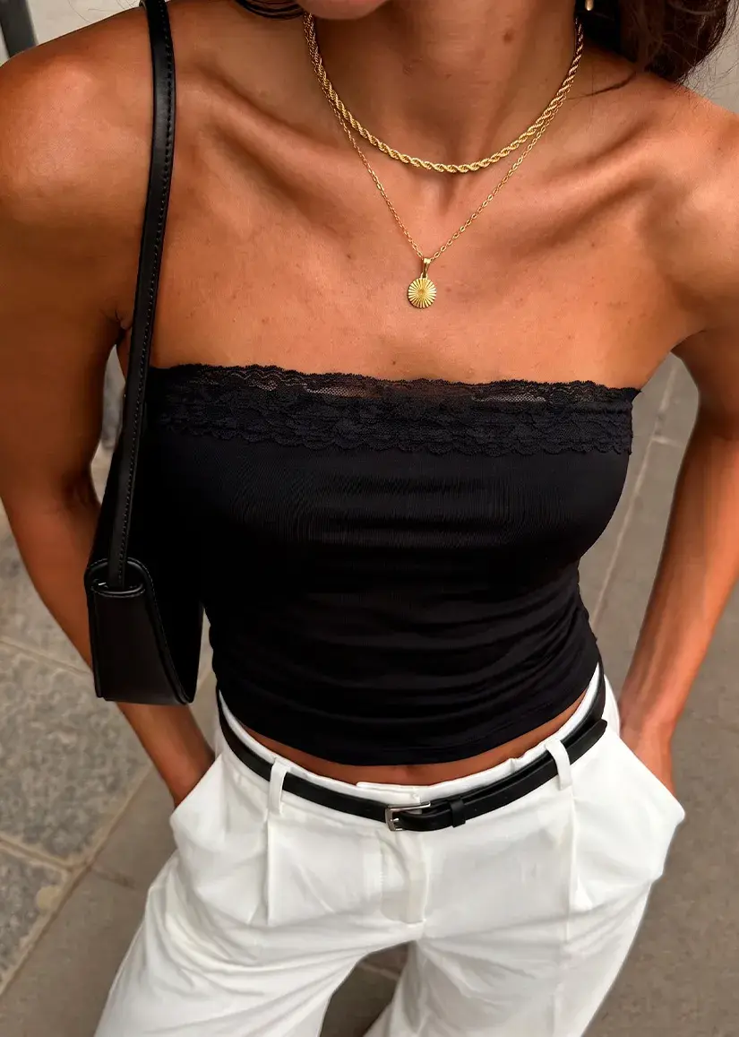 Top straples con puntilla 