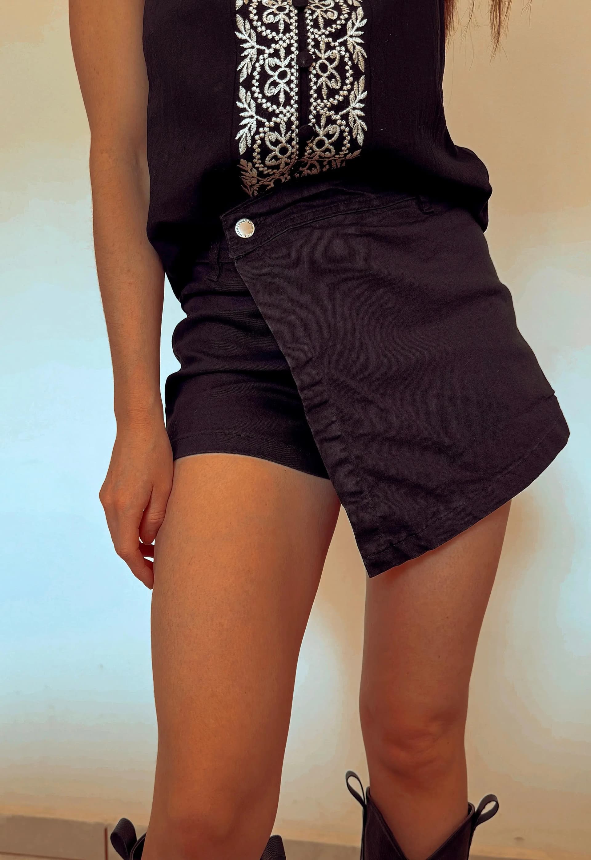 Short-Pollera Camil - imagen 1