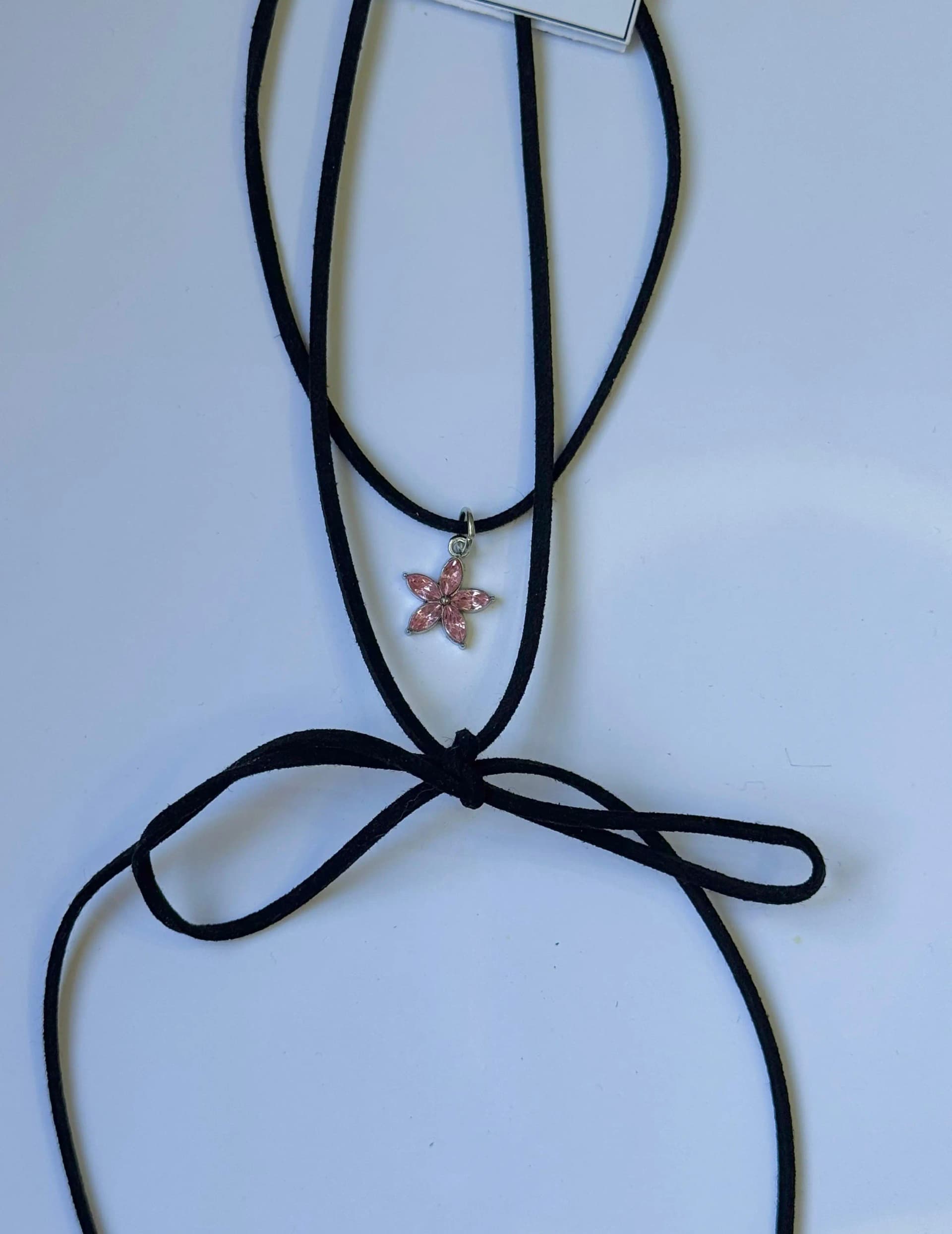 Choker flor piedras - imagen 2